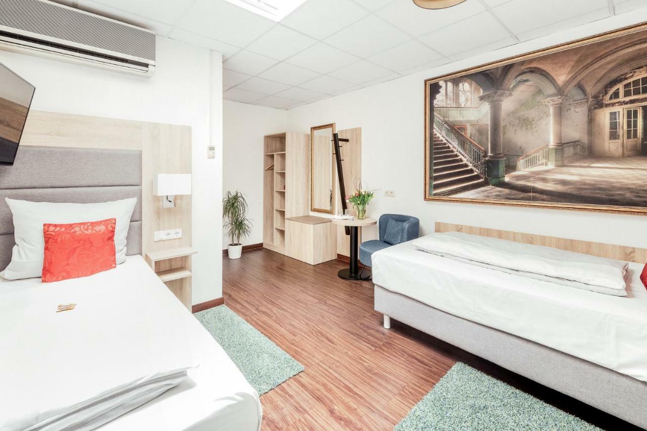 Pallas Hotel Darmstadt Kültér fotó